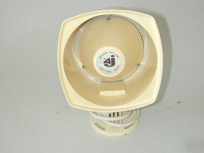 Thundering mini paging horn