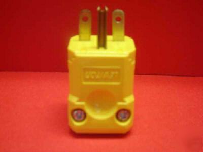 5 units leviton grounding plug 15656-vy
