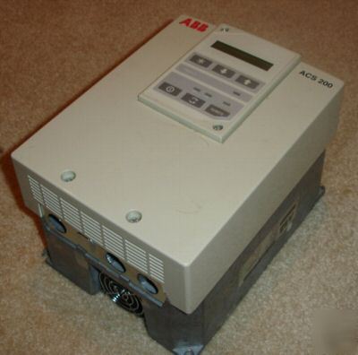 Abb ACS201-2P7-1-00-10 vfd 240VAC 7AMP motor drive 2HP