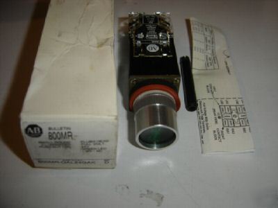 Allen bradley 800MR-QAL24GAK green ill push button 