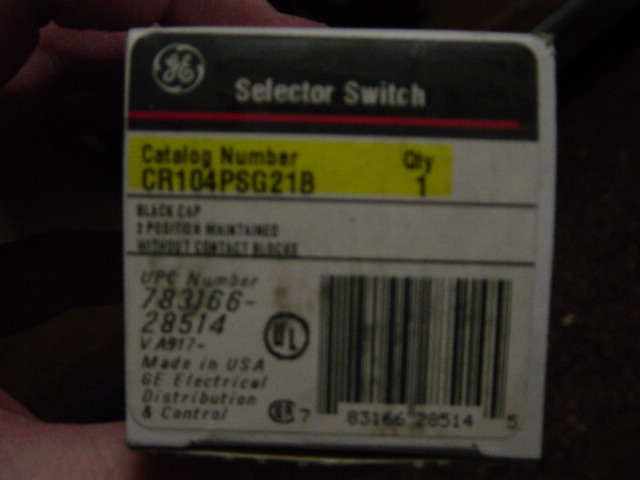 General electric CR104PSG21B selector switch black cap
