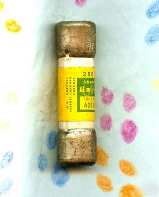 New gould shawmut A25X8-1 fuse A25X 8 amp A25X8