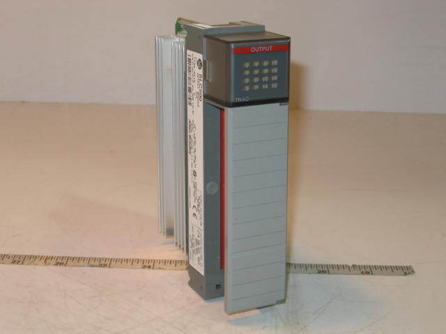 Allen bradley digital ac output module 1746-OA16