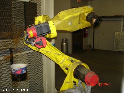 Fanuc RJ2 M6I robot teach pendant located in mi (2)