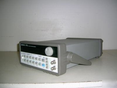 Hp 33120A high performance arbitrary waveform generator