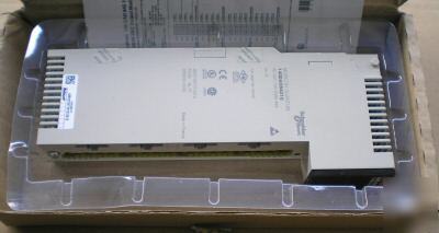 Schneider modicon plc 140DAO84210 module. 