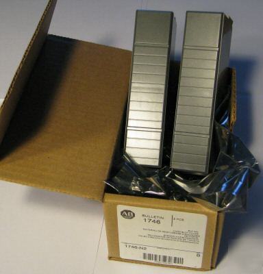 Allen bradley slc 500 (2) 1746-N2/b slot filler 1746N2