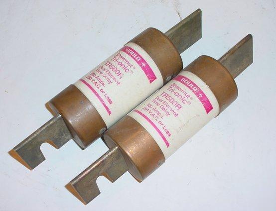2 gould shawmut trionic TR500R fuses 250V 500 amp fuse