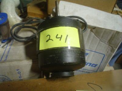 Ge: 5KSP11FG1214S 1/20 hp 115V cw 1550 rpm 2.2A