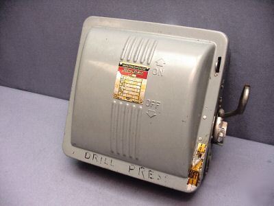 Westinghouse 240 vac 30 amp 3-pole switch caf-421-1