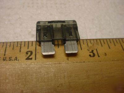 10 amp autofuse fast acting 257 010 (qty 50 ea)