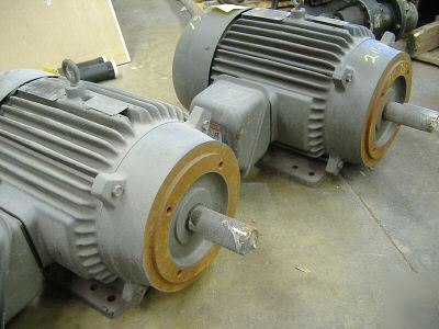 New toshiba tefc motor 15 hp 3520 rpm = =2 available