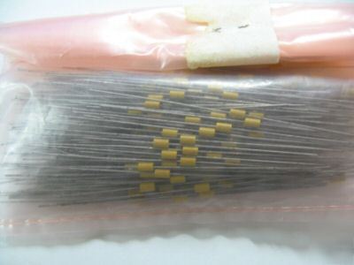 198PCS p/n CK12BX220K ; axial,molded,NP0,22PF,100V,10%
