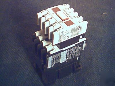 Allen-bradley 700-cf 400 control relay 25A 3 phase 