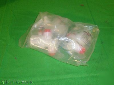 Lot of 3 furon fluid handling product model# DIBP0L8PC