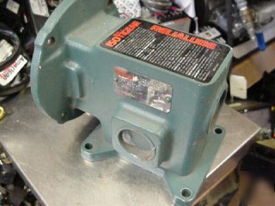 Reliance speed reducer tigear 15:1 ratio