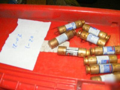9 bussman / fusetron (1)frn-r-2 and (8) r-1