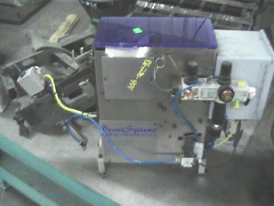 Deane parts feeder with escapment and valves 