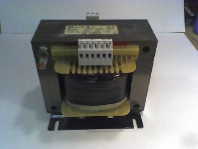 New moeller transformer 1 ph 1.3KVA 200/230 to 110/140