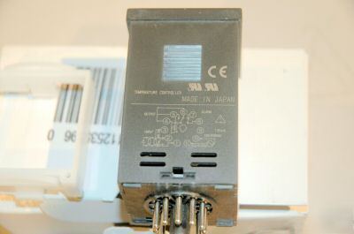 New fuji fuzzy logic controller pxw-4 PXWRCY2-5VC26-d 
