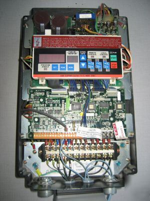 Reliance electric 2GU41001 ac vs drive 1HP gp-2000