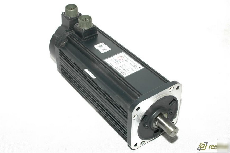 Yaskawa usasem-20-HS21 ac servo motor 2.0 kw 1600 rpm