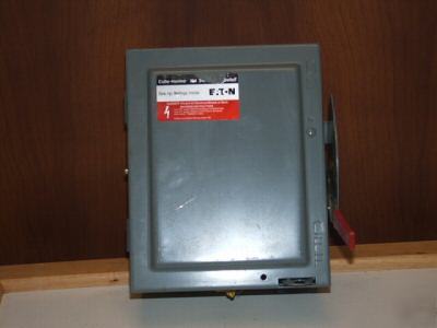 Eaton cutler hammer safety switch 30 amps 240VOLTS