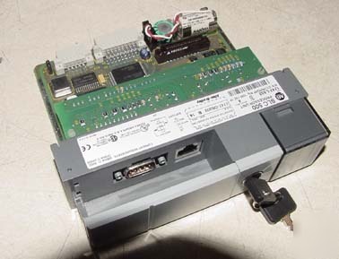 Allen bradley SLC500 503 cpu 1747-L532 series d