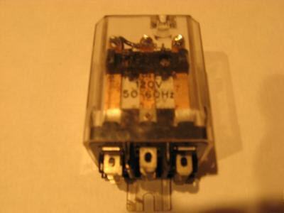 New potter & brumfield ku-4287 120V 8 pin plug-in relay 