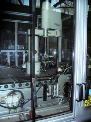 Sony srx-611 robot assembly cell w/ controller +tooling