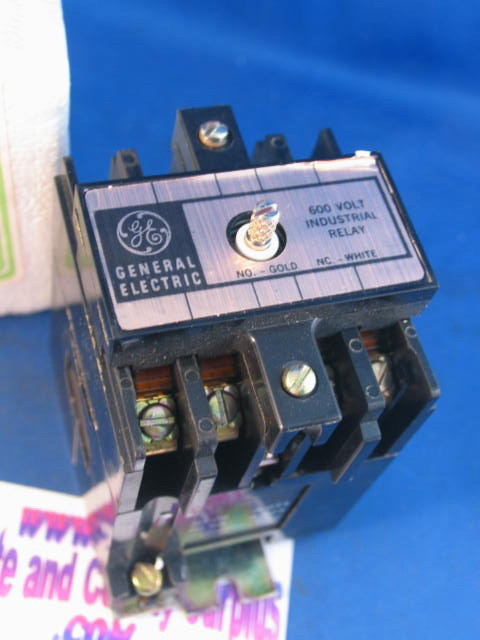 CR120B04022 ge general electric industrial relay 
