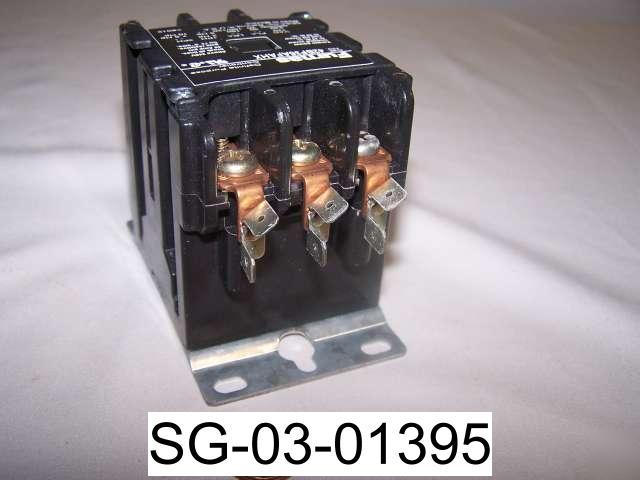 Furnas definite purpose controller 30A 600V contactor