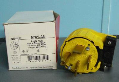 New pass & seymour 5761-an 60 amp angle plug- old stock
