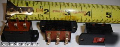 New quantity 3 itw slide switches 10A 125/5A 250 vac
