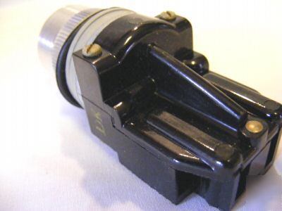 5 ge miniature oiltight pushbutton switches CR104A8112