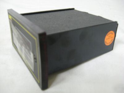 Dart digital tachometer / ratemeter DM4004 6Z390