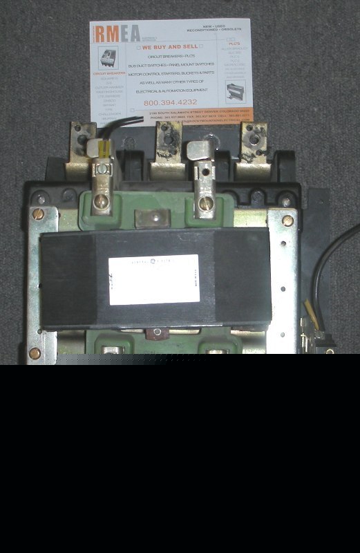 Ge industrial motor control relay CR161A21300 3PH