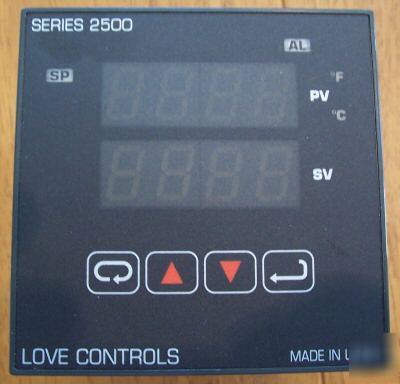Temp controller digital/ fully programmable -top shelf