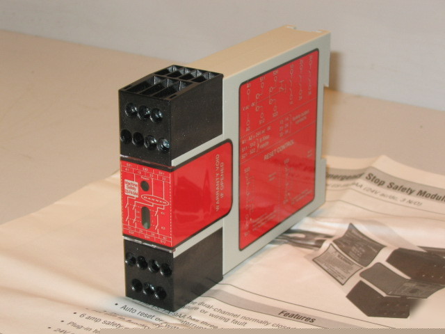 Banner emergency stop switch safety module es-fa-9AA