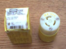 New hubbell connector yellow 47CM29C 15 a 125 v L5-15R