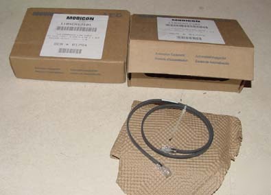 New 2PC modicon i/o expansion link cable in box