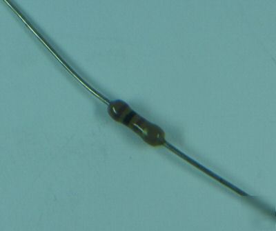 100 ohm 1/2 watt 5% carbon resistor