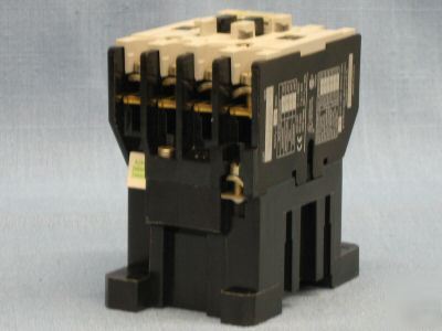 Allen-bradley ac contactor 100-A18NA3