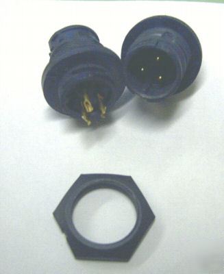 Switchcraft #EN3P3M, male 3-pin, 