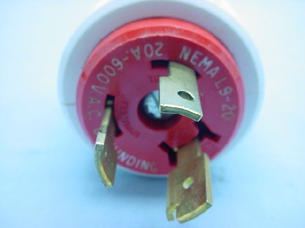 Leviton L9-20 locking plug 20A 600V 70920-p