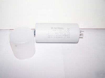 Motor run capacitor 40UF 400/450 volts with plastic cap