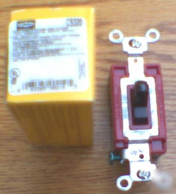 New hubbell CS320 switch 20 amp 120-277 v 3 way toggle
