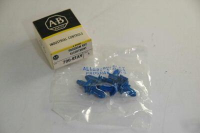 New lot 12 allen bradley program key - 700-rtav surplus