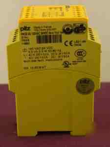 Pilz estop safety monitoring relay PNOZX3 120VAC 24VDC