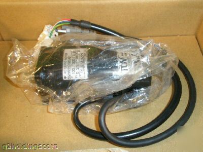 Yaskawa ac servo motor sgmah-01A1A21